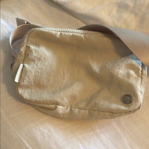 lululemon athletica belt Bag -bone